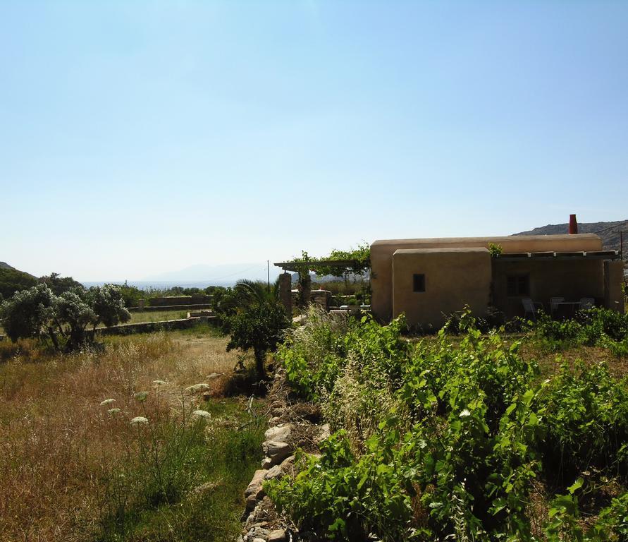 Perivoli House Holiday home *