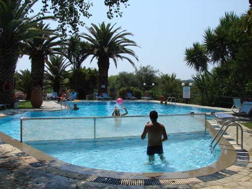 Aparthotel Spiti Nikos 3*