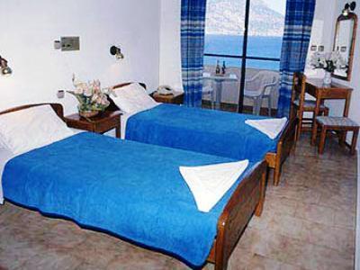 Oceanis 3* Karpathos Town (Pigadia)