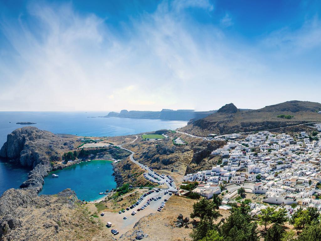Lindos Comfy Suites 4*