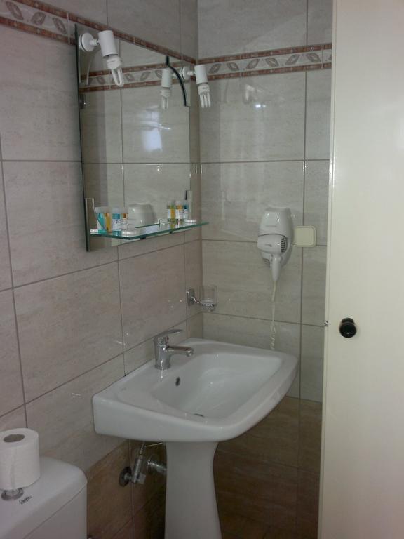 Kalamitsi Aparthotel 3*