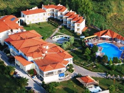 Grand Platon Hotel 4*