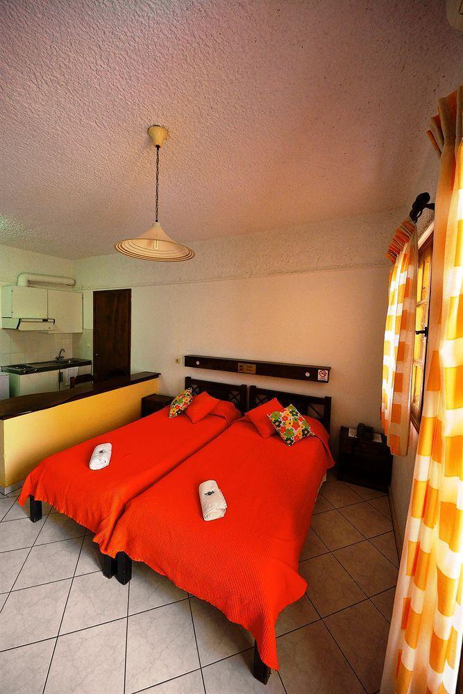 Aparthotel Anema By The Sea Karlovassi