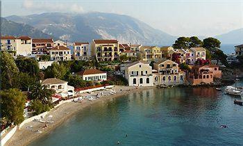 Hotel Athina Karavomylos
