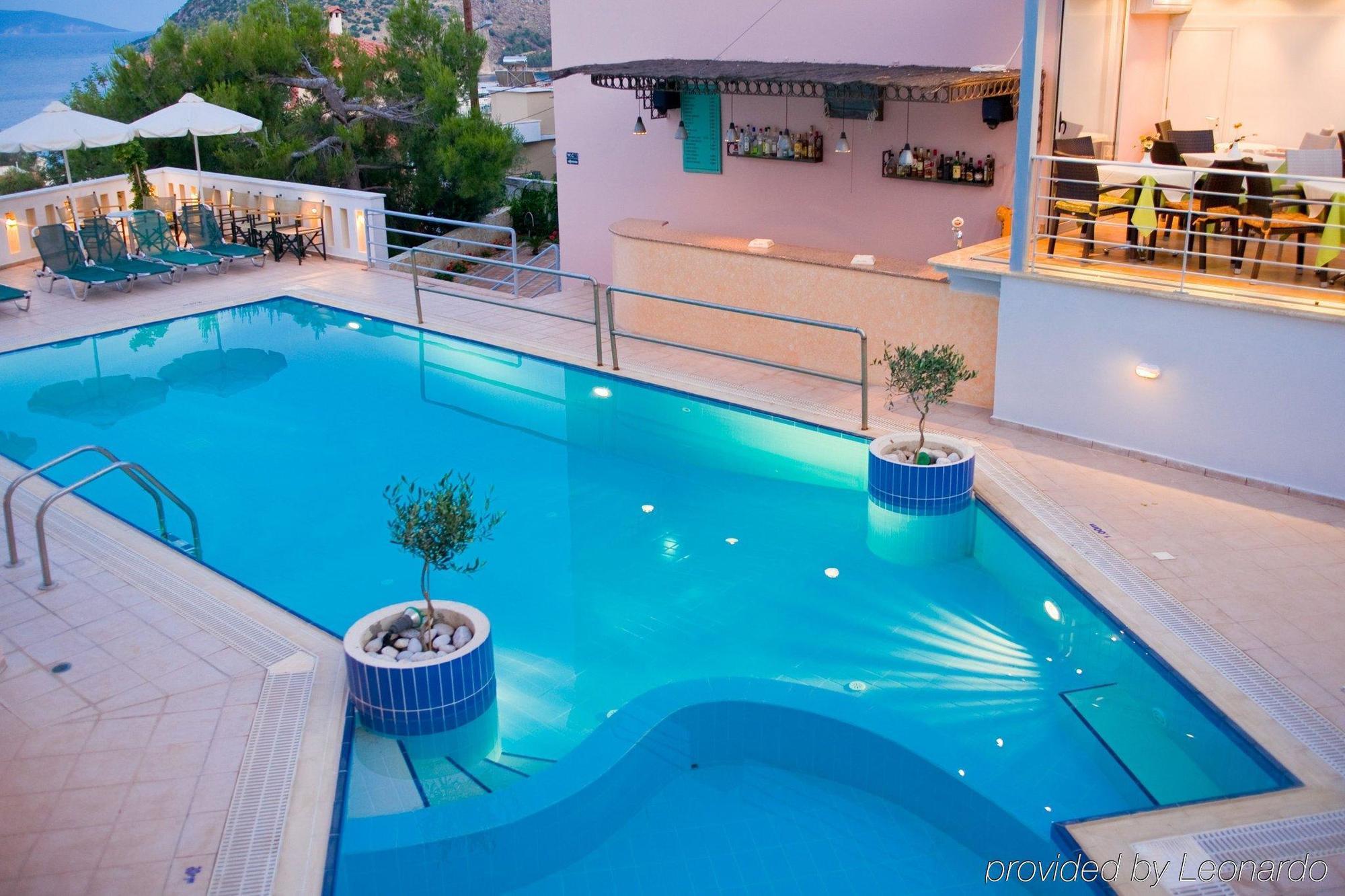 Amaryllis Aparthotel