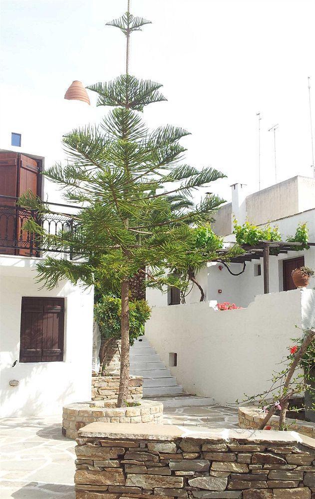 Nastasia Village Aparthotel 2*