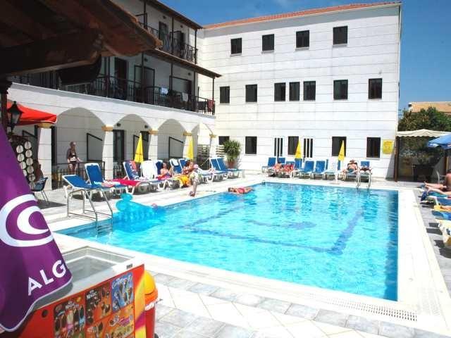 Hotel Lefkimi 2*