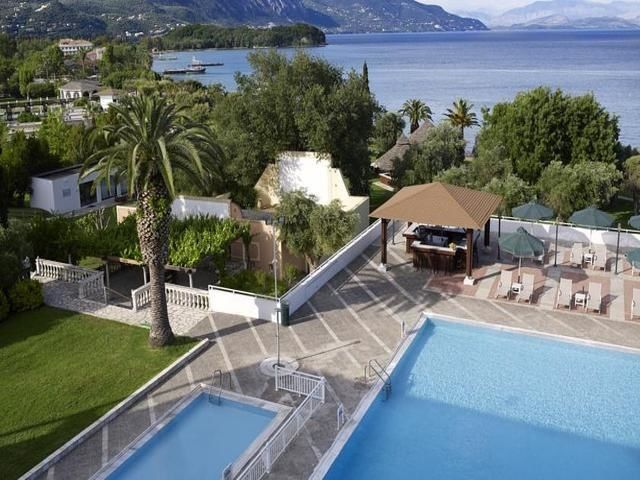 Dassia Chandris Limni (Corfu)