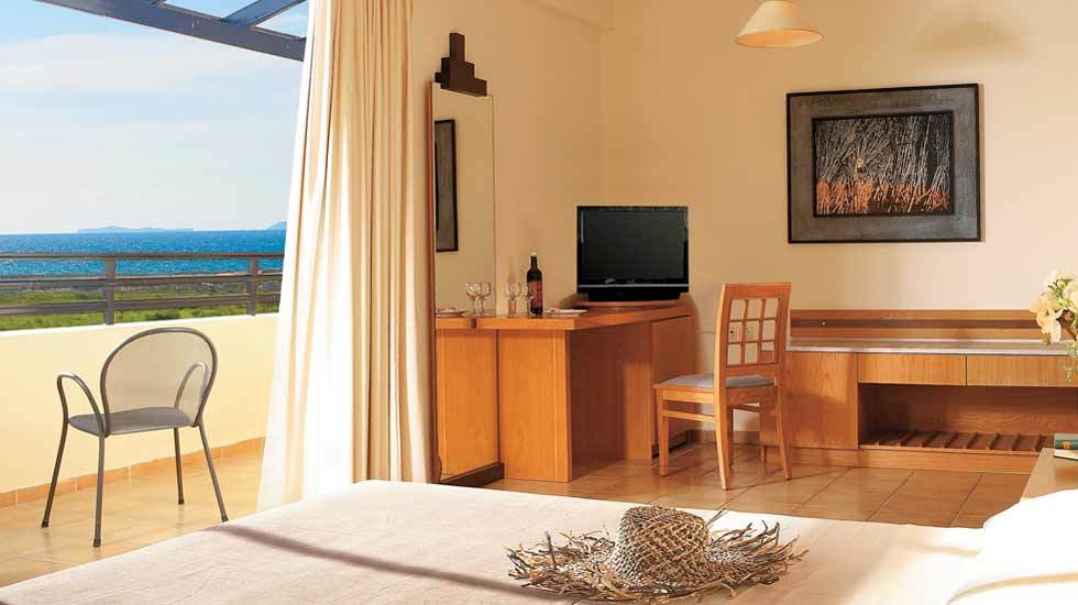 Resort Grecotel Casa Paradiso 4*