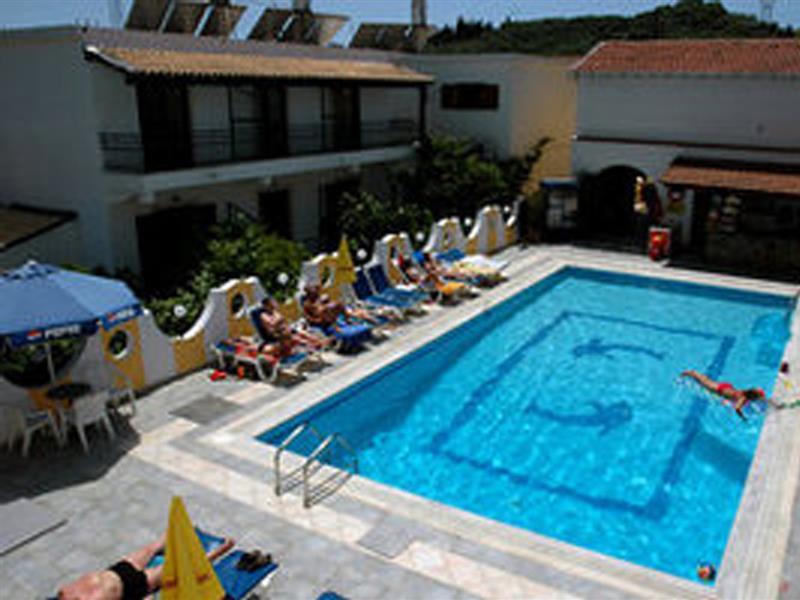 Lefkimi Hotel 2*