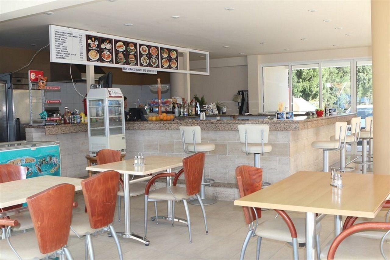Paleos Aparthotel Ialysos (Rhodes)