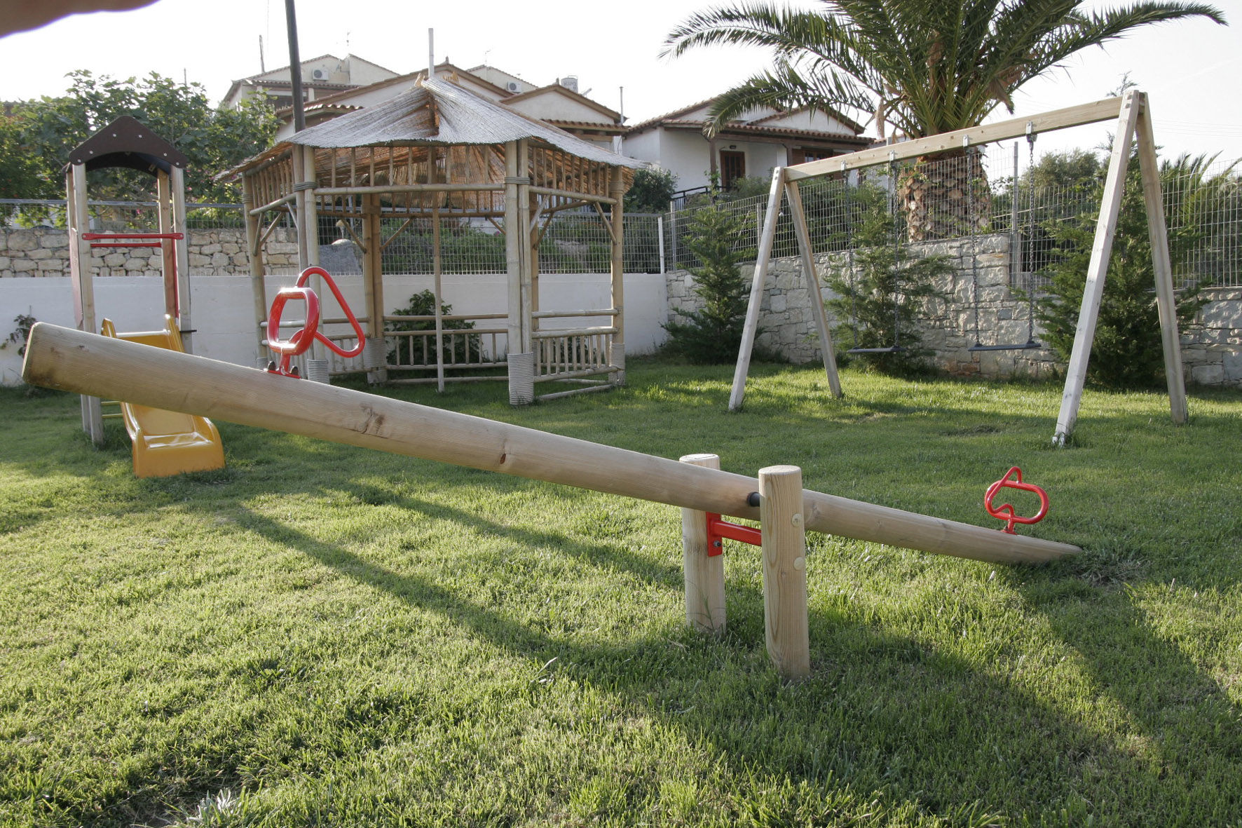 Maris Resort