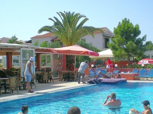 Aparthotel Luisa 3*