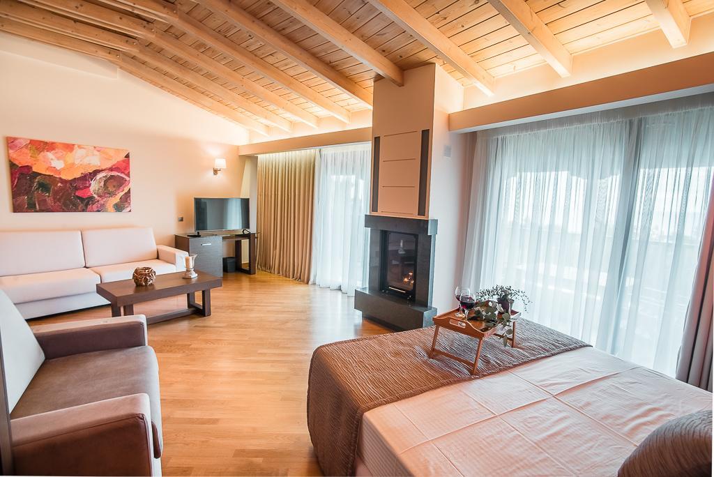 Nepheli Hotel Hotel