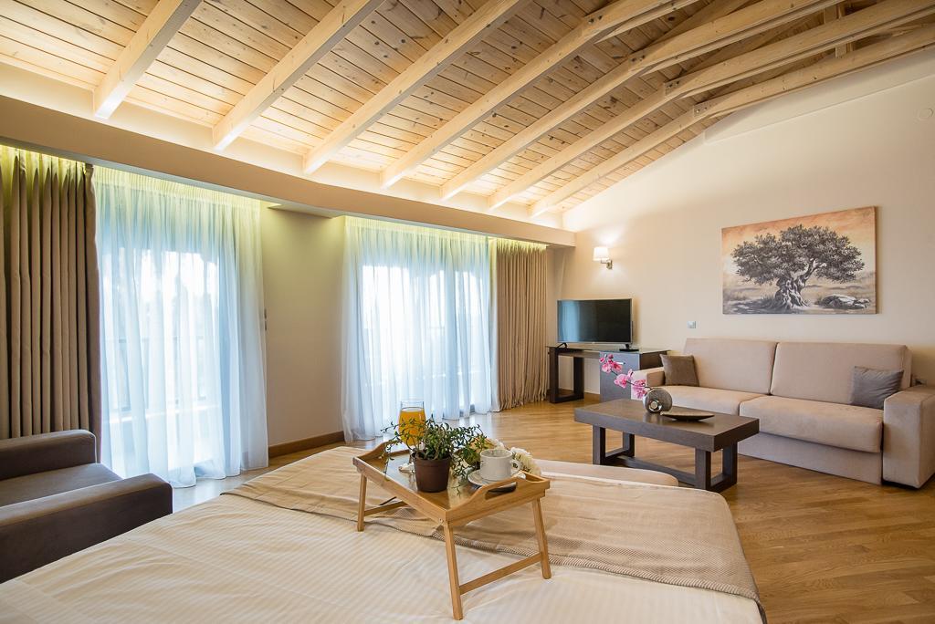 Nepheli Hotel 4* Kastrosikia