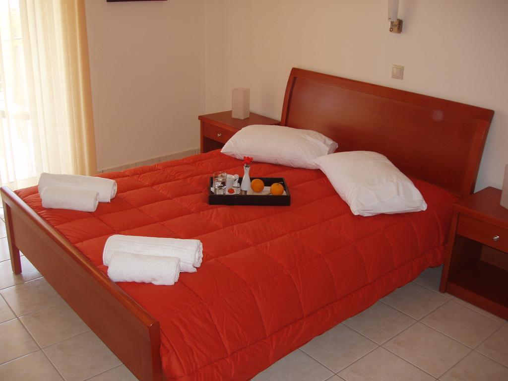 Manto Aparthotel 2*