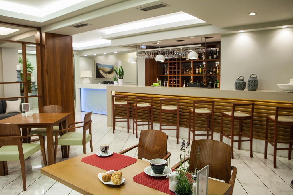 Hotel Kronos 3*