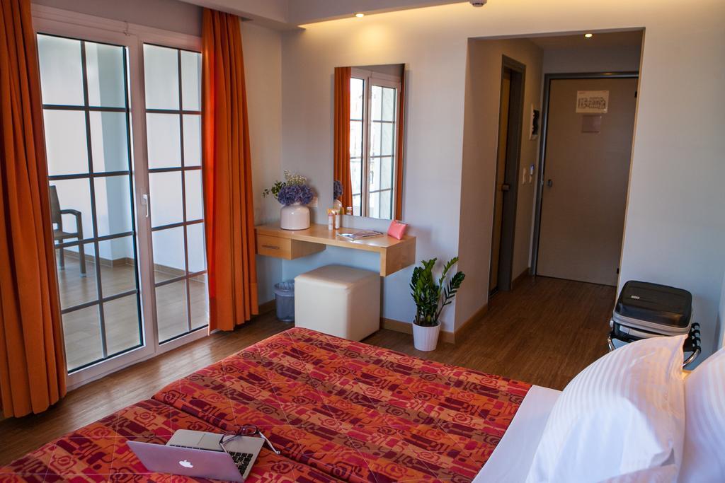 Hotel Kronos 3*