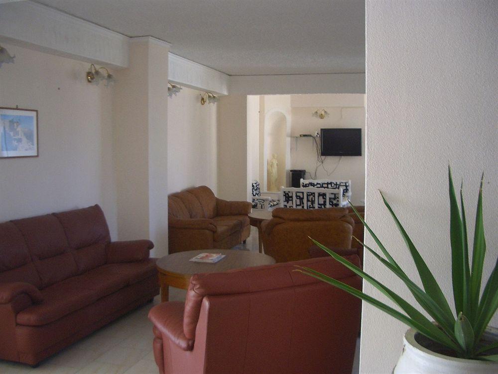 Blue Fountain Hotel 3*