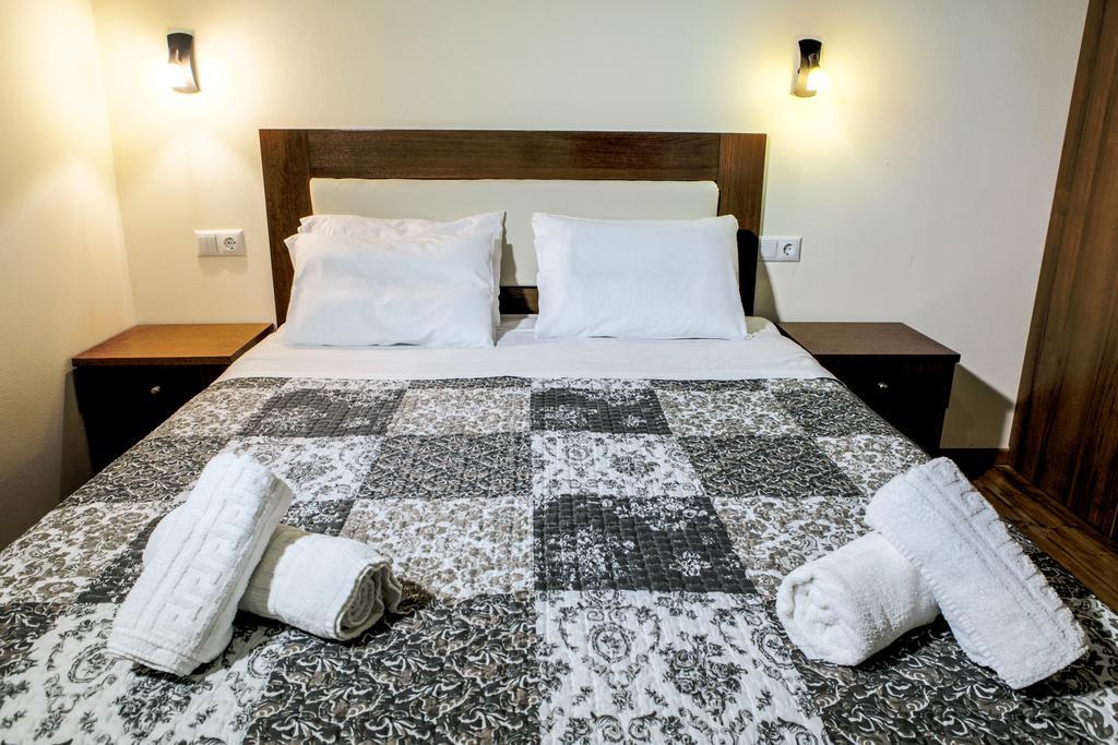 To Mpalkoni Guest house 3*
