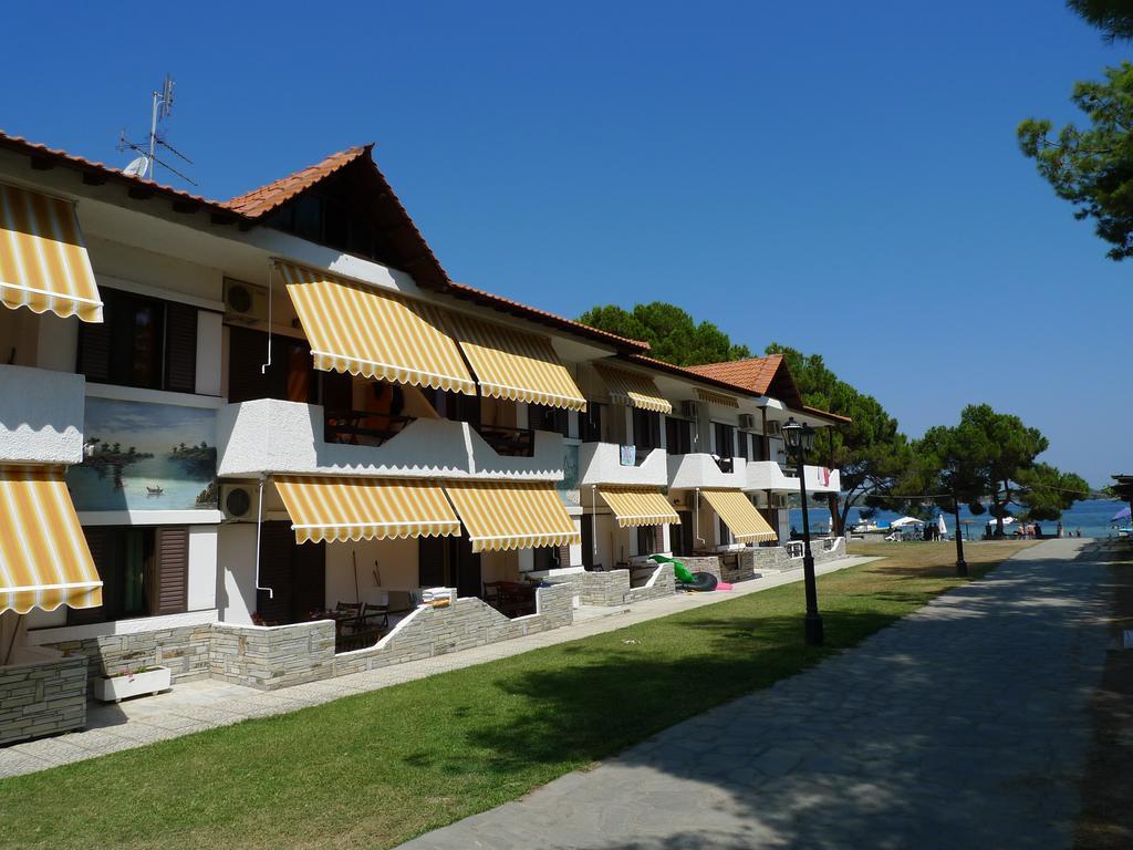 Haus Platanos & By The Sea *