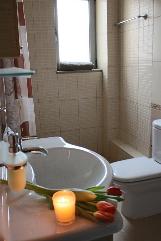 Armonia Apartment Vouliagmeni Lake
