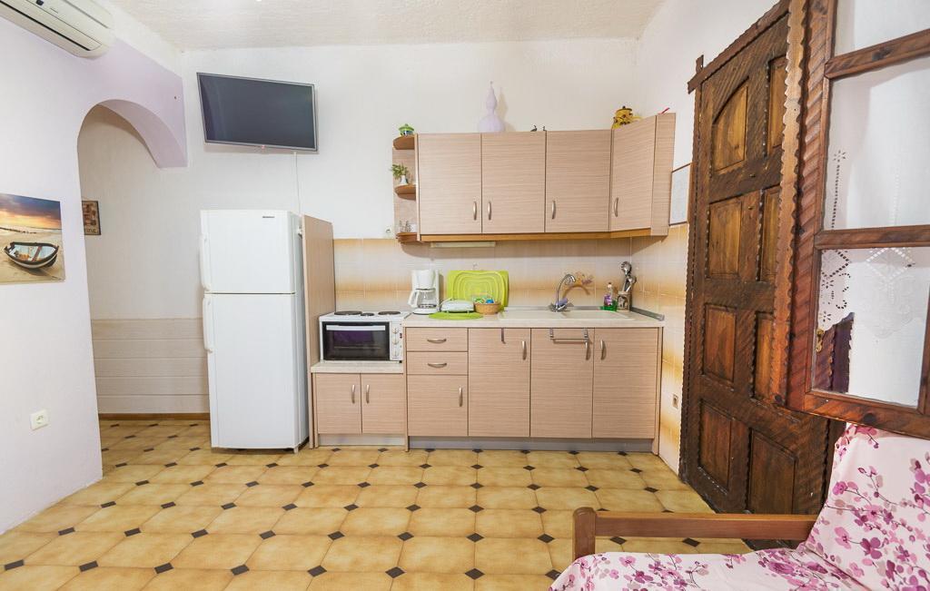Christeluda Apartment