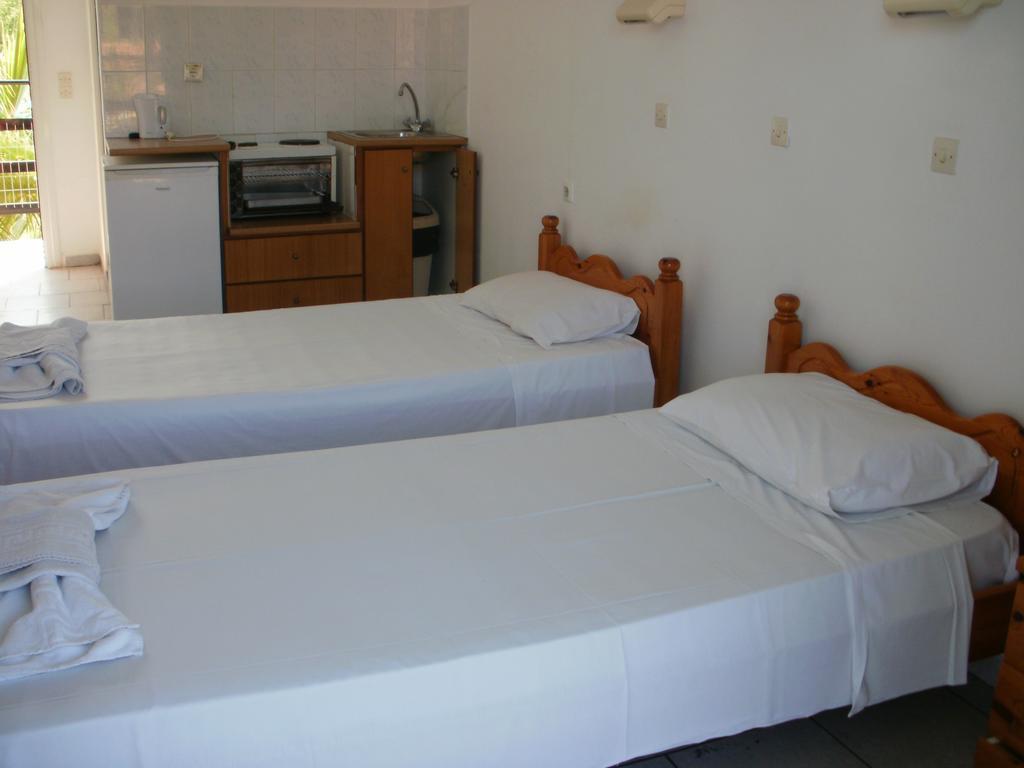 Apartment Adonis *