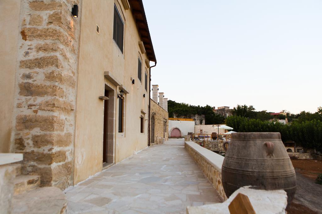 Zouridi Park 3* Rethymno (Crete)