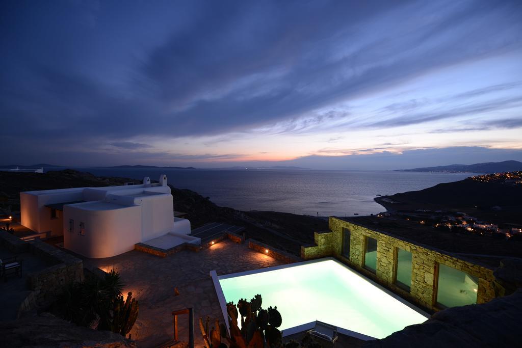 Mykonos Topaz By Diles *