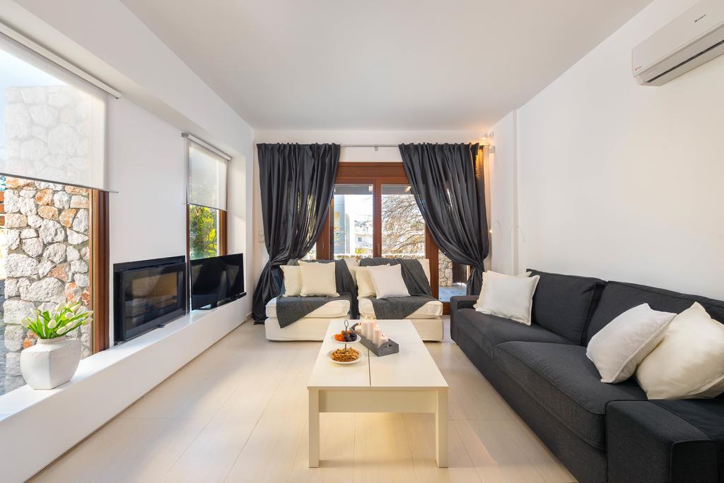 Katerina Boutique Villa *