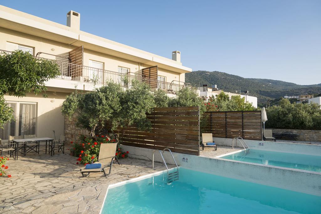 Maisonettes With Private Pool * Istro