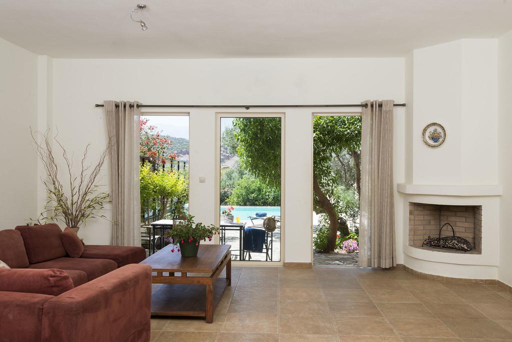 Holiday home Maisonettes With Private Pool Istro
