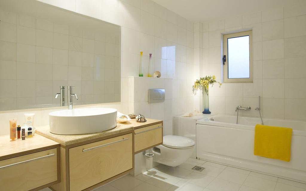 Maisonettes With Private Pool Istro