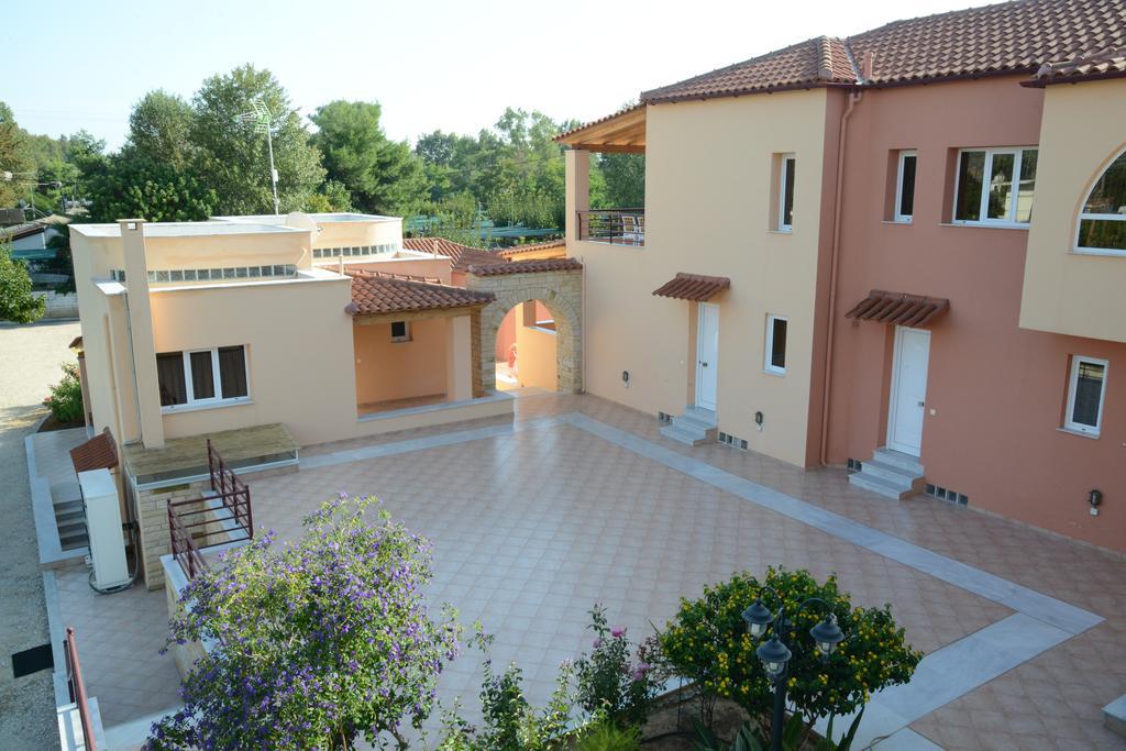 Maria's Filoxenia 3*