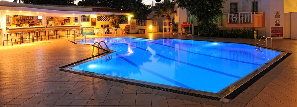 Aparthotel Melissa Apartments, & 3*