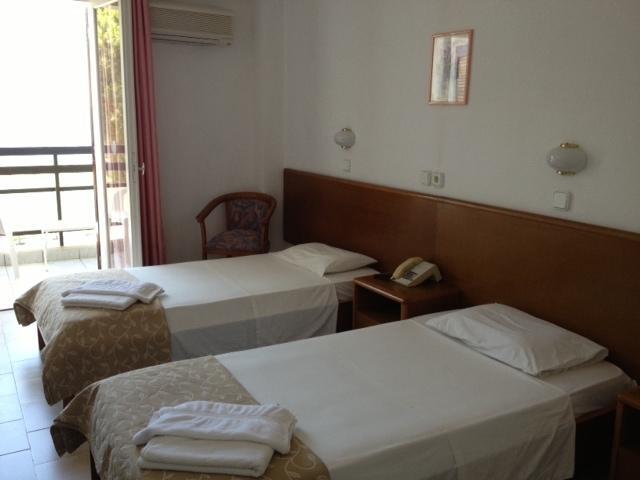 Irinna Hotel