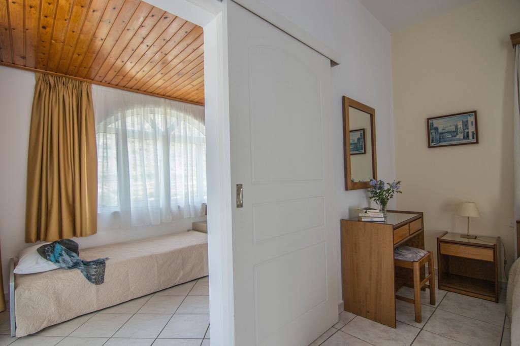 Anna Maria Aparthotel 5*