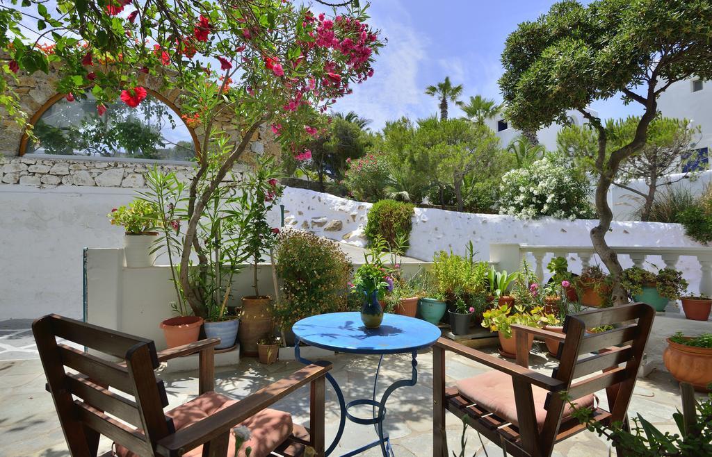 Nazos 1 Mykonos Town