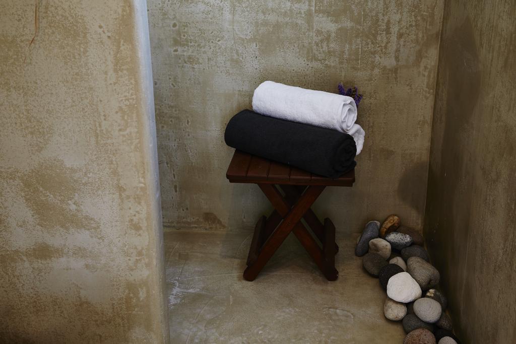 Bed & Breakfast Bonatsa House Kimolos