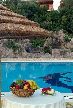 Aparthotel Corfu Club 3*