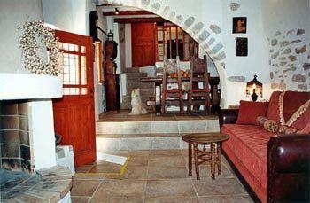 The Traditional Of Crete Apartment