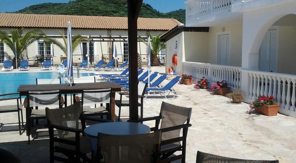 Zantegarden Aparthotel 3*