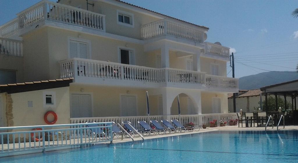 Zantegarden Aparthotel 3*