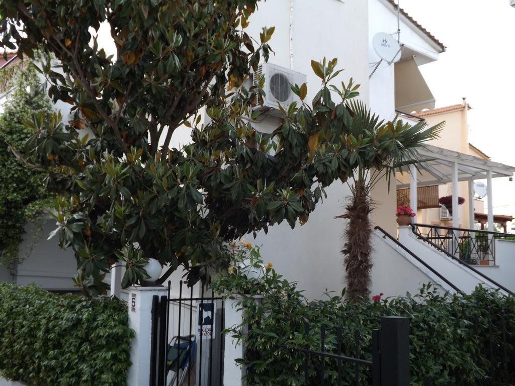 Socrates House * Nea Iraklitsa