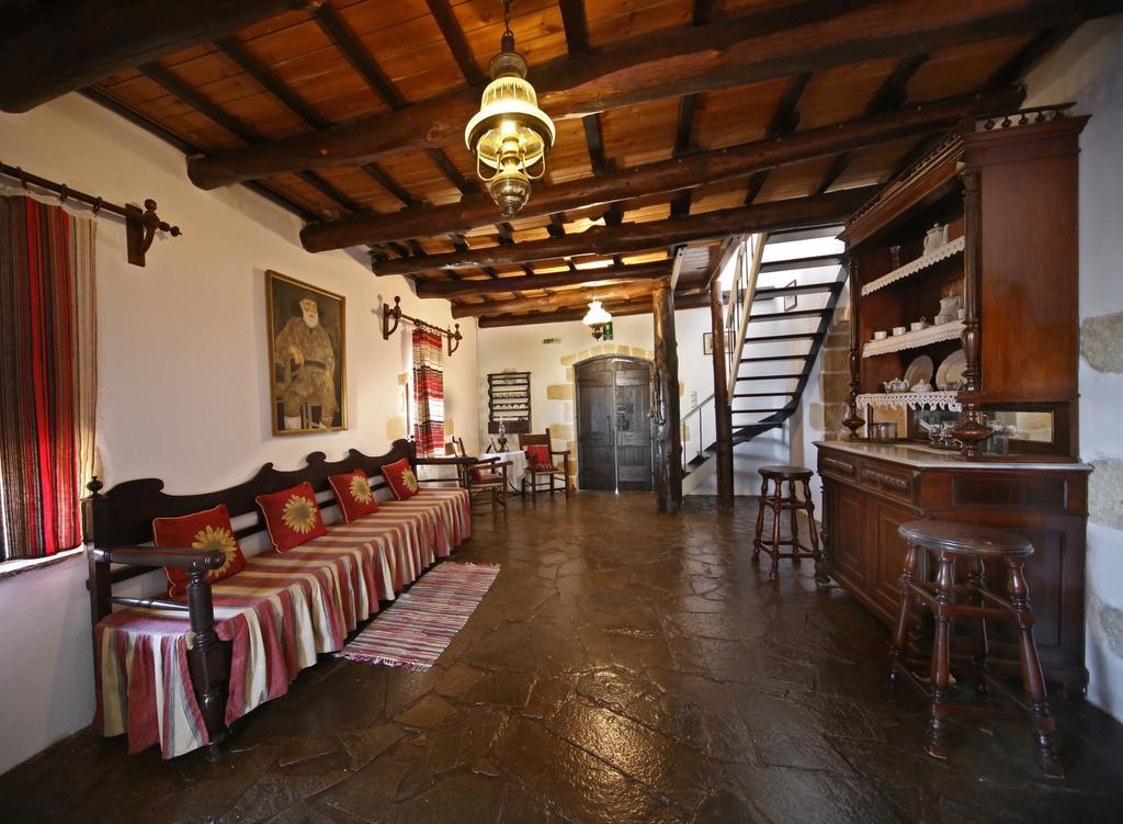 Thea In Aptera Villa Megala Chorafia