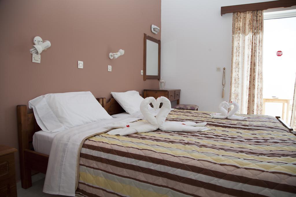 Bill & Mike Aparthotel 3*