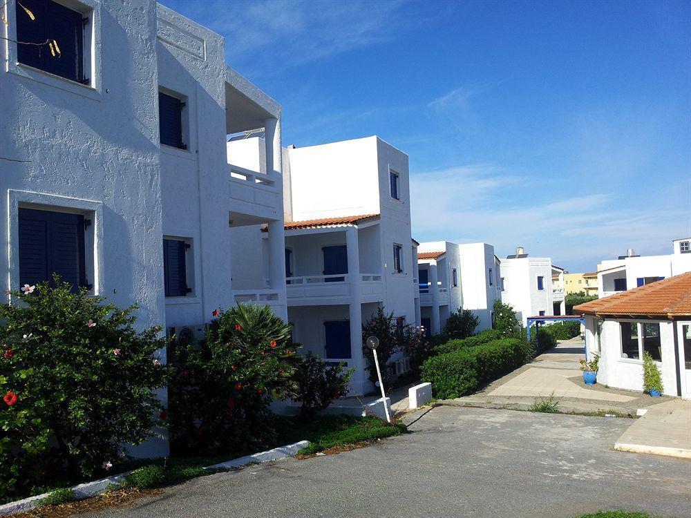 Apartment Arco Baleno Family Anissaras