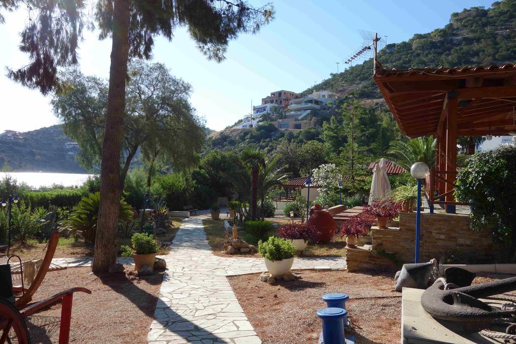 Saronikos Residences * Corinth