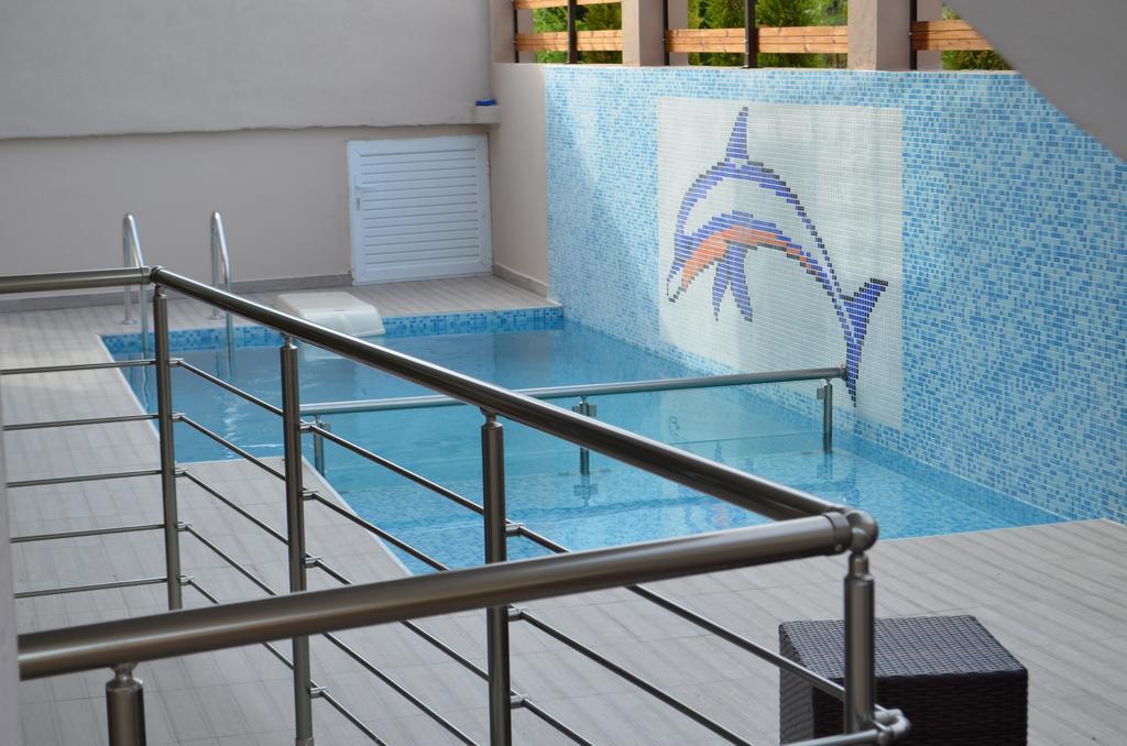 Thassos Grand & Apartment *